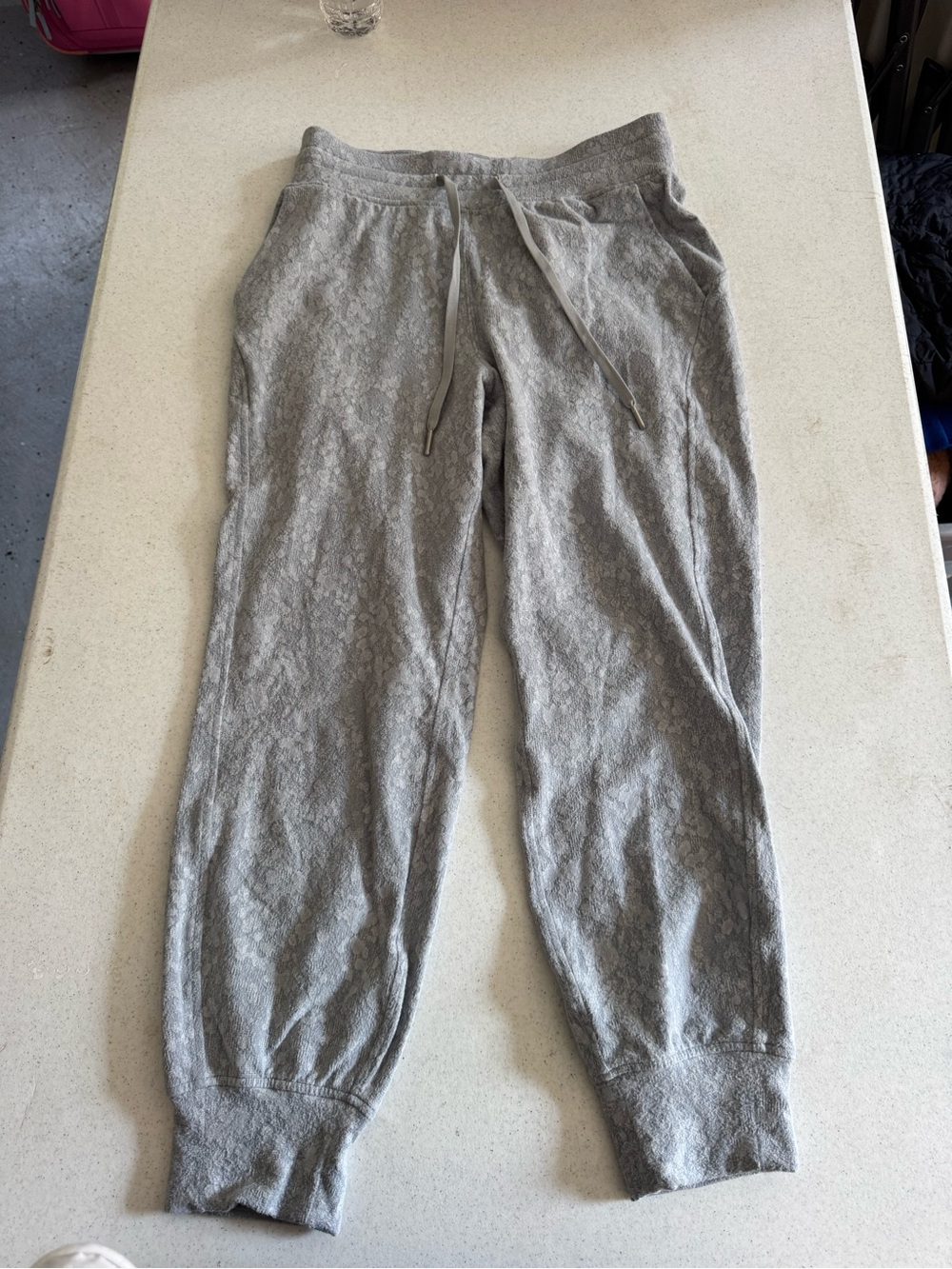 LULU Gray Jogger Pants - Casual Comfort